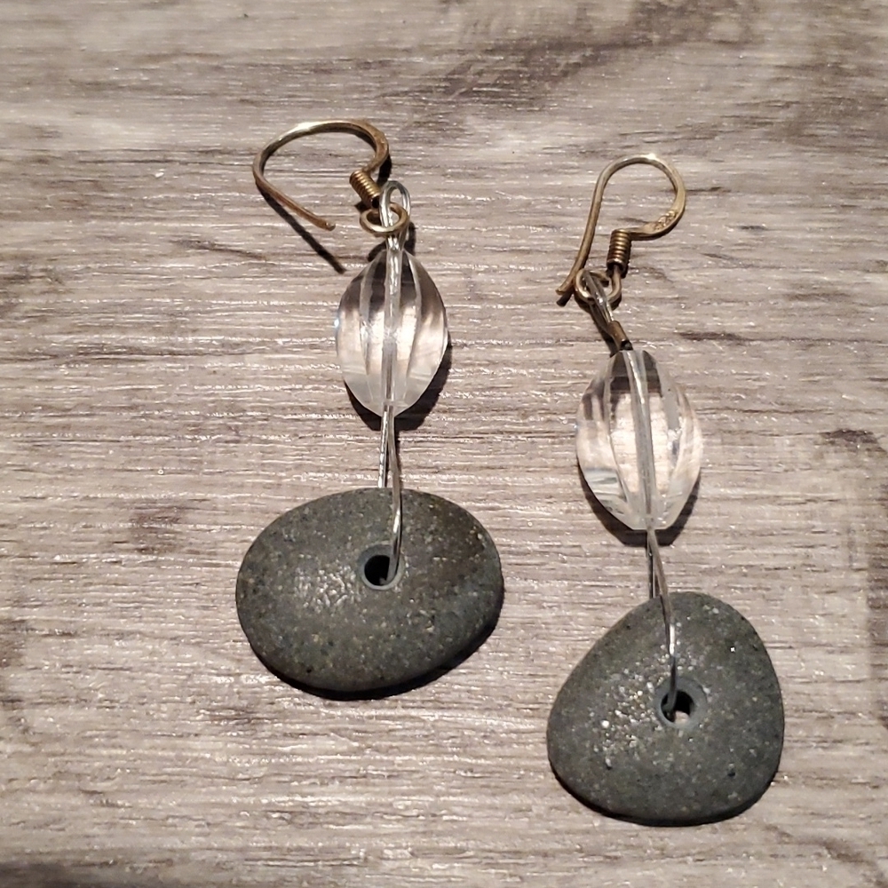 🍒NIB BOISE MUSEUM EARRINGS